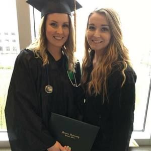 Meet your Posher, Carlye